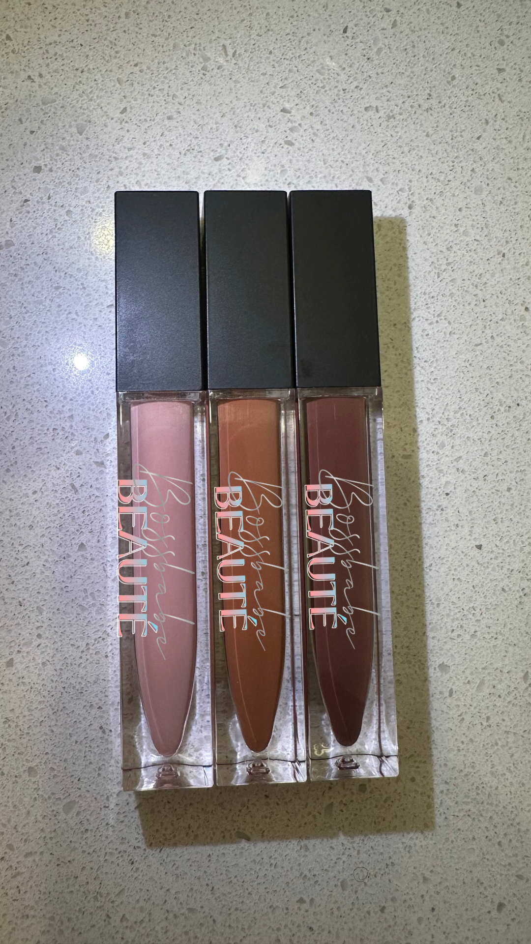 “Fall in love” lip gloss collection
